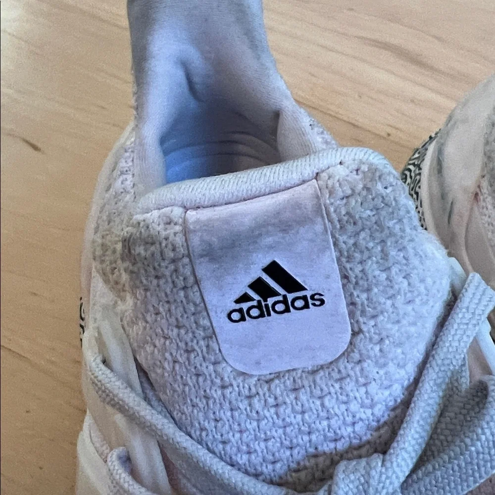 adidas Women's Pink Knit Sneakers 8.5 - Picture 2 of 8